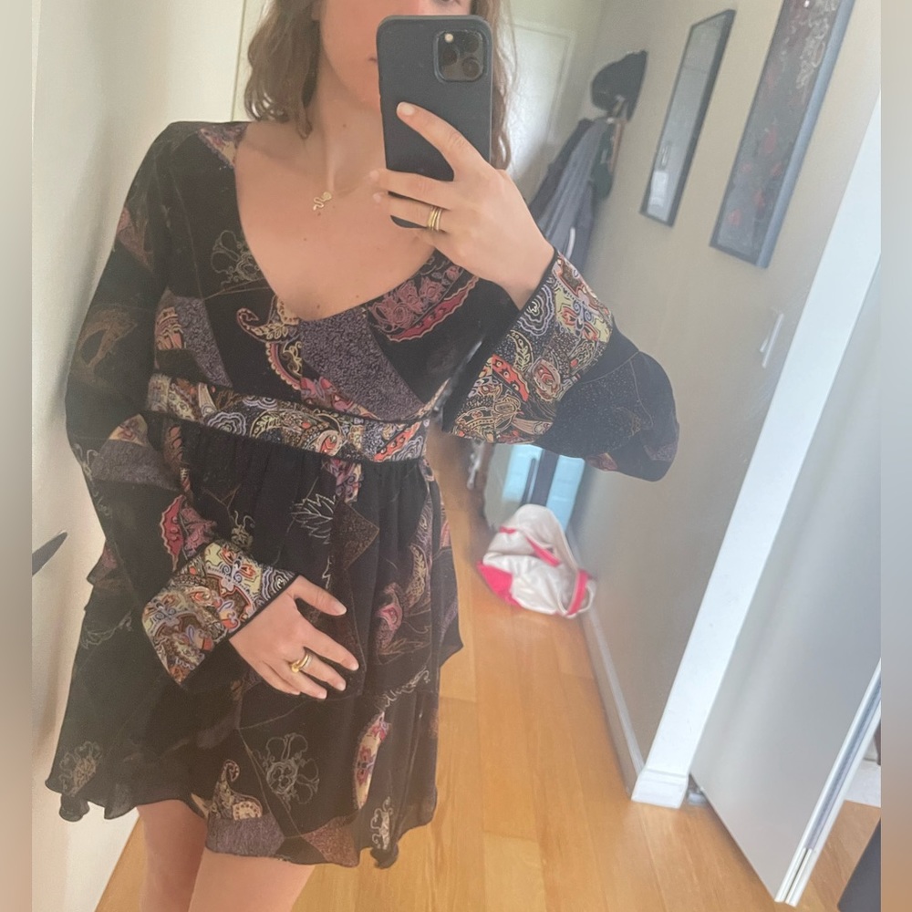 Elizabeth and James - paisley mini dress with flare sleeves